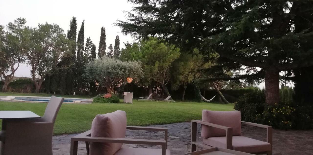 לינה וארוחת בוקר Vilacolum Somnis De L'Emporda מראה חיצוני תמונה